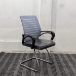 Special 9k Visitor Chair – পেস্ট কালার
